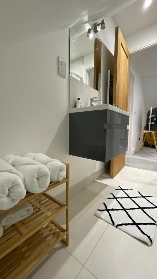 Unique Luxury Detached Apartment In Windsor That Sleeps 4 Luaran gambar