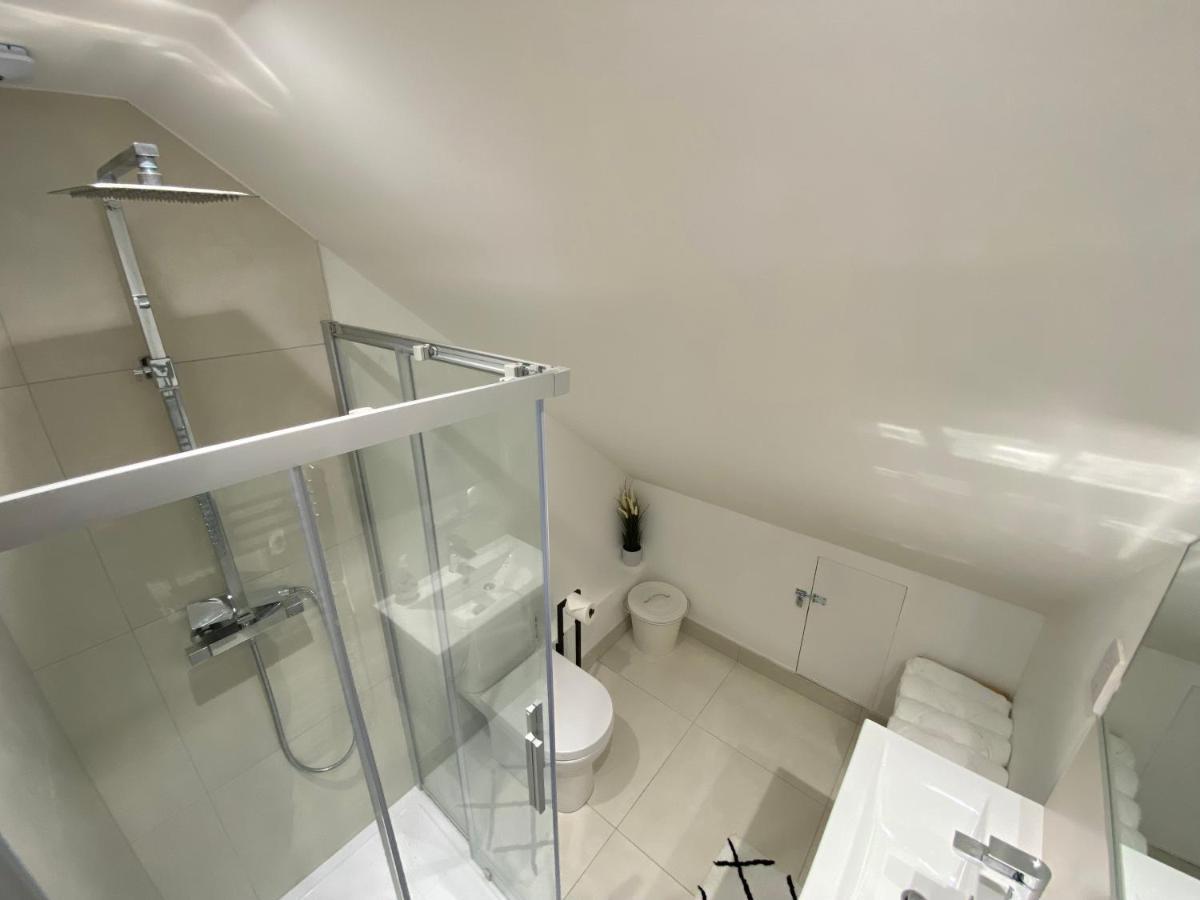 Unique Luxury Detached Apartment In Windsor That Sleeps 4 Luaran gambar