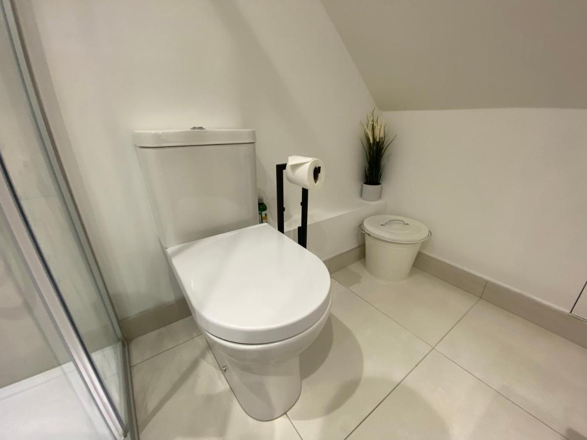 Unique Luxury Detached Apartment In Windsor That Sleeps 4 Luaran gambar
